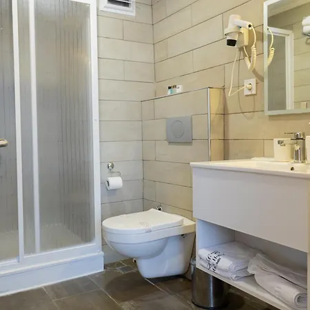 City Hotel 3*